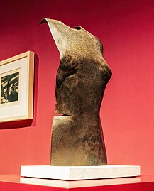 Buste de femme, (1935-1936), fer forgé, Museu Nacional d'Art de Catalunya [58]