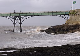 Clevedon MMB 69 Pier.jpg