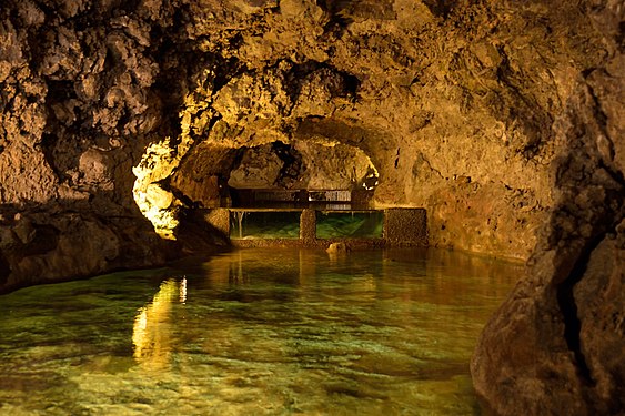 Vulkanhöhle auf Madeira bei Sao Vicente