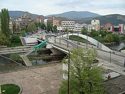 גשר מעל הנהר איבר במיטרוביצה