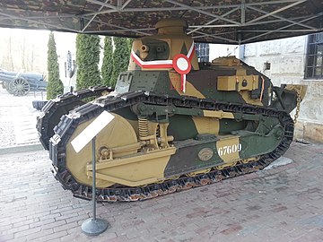 Renault FT-17 în Muzeul Armatei din Polonia.