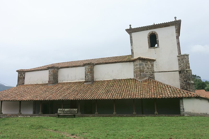 File:Iglesia de San Emeterio, Sietes 01.jpg