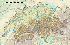 Mapa konturowa Szwajcarii, po lewej znajduje się punkt z opisem „miejsce bitwy”