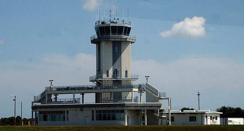 File:Shuttle Landing Facility control tower.jpg