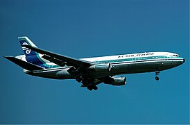 DC-10 of Air New Zealand at Heathrow - 1977.jpg