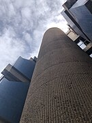 Textured concrete in Faraoui and de Mazières' 1979 Postal Sorting Center.[7]