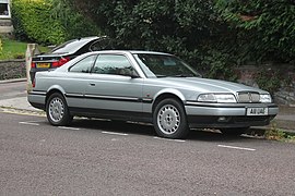 Une 825 coupé.