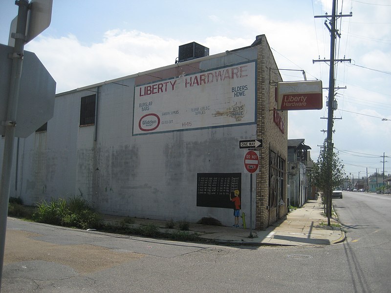 File:LibertyHardwareSept08A.jpg