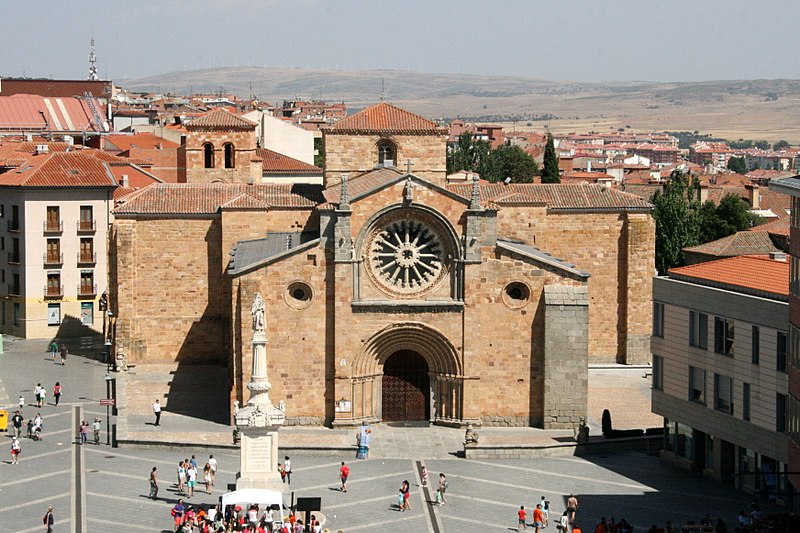 File:Iglesia de San Pedro (8 de agosto de 2015, Ávila) 02.jpg