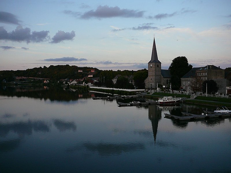 File:Sunset over Givet.jpg