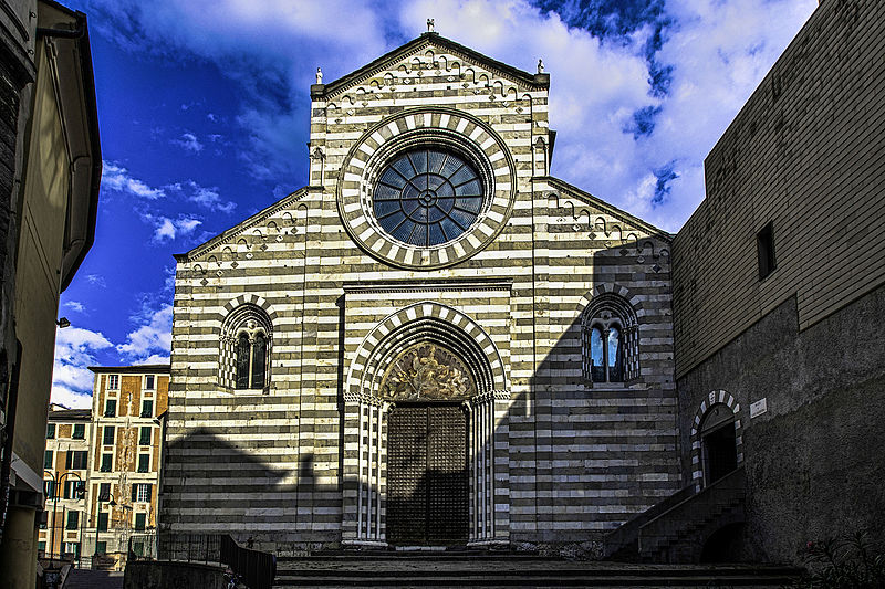 File:Chiesa Esterno.jpg