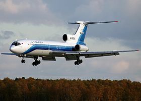 RA-85588, le Tupolev Tu-154 impliqué, ici à l'aéroport de Moscou-Domodedovo trois mois avant l'accident.