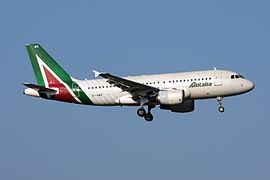 Airbus A319-100 der Alitalia