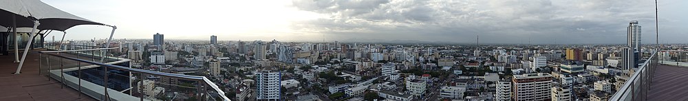 Panoramo pri Santo Domingo.