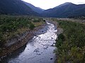 大佐飛山地を水源とする蛇尾川。