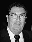 Nobel Peace prize winner John Hume 1998 from Wash. DC. (50184861292).jpg