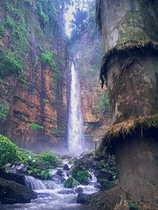 Air Terjun Kapas Biru