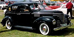 Plymouth P8 Deluxe Limousine (1939)