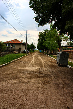 Улица в Кермен