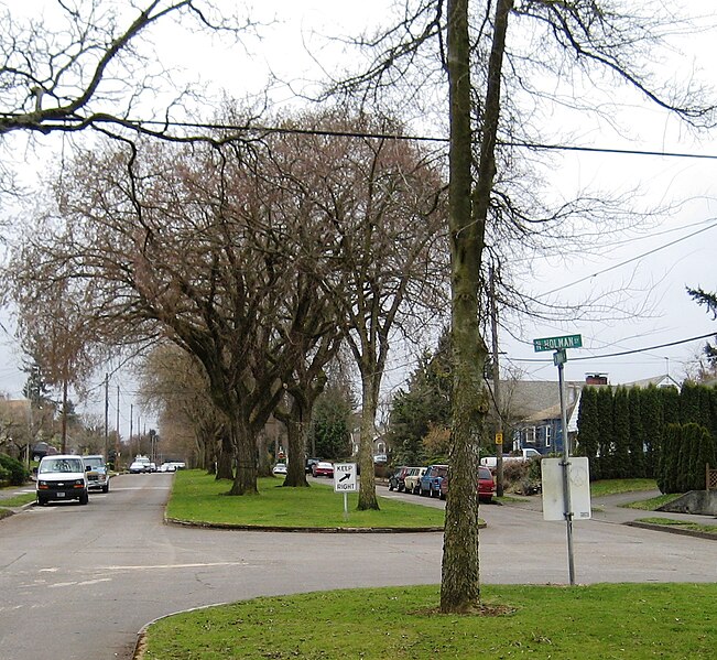 File:Omaha Parkway North Portland, Oregon.JPG