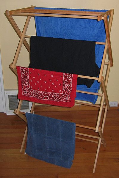 File:Clotheshorse.jpg