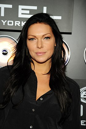 Alex Vause est interprétée par l'actrice Laura Prepon