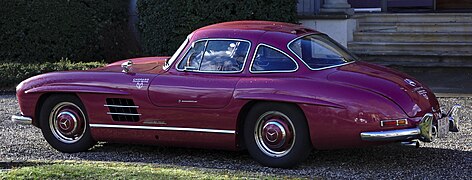 Mercedes-Benz W198 300 SL Gullwing Genf 2019 1Y7A5009.jpg