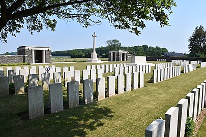 Le nouveau cimetière de Gommecourt Wood.