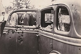 Bonnie Clyde Car.jpg