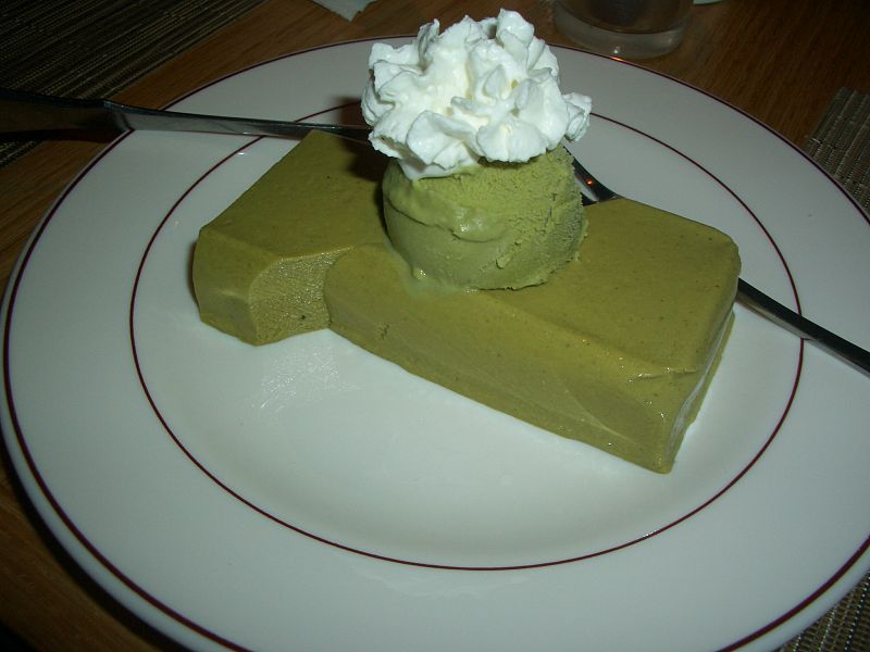 File:Green tea cheesecake.JPG