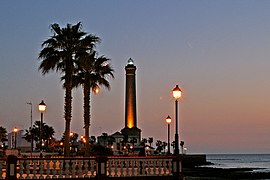 Faro Chipiona - panoramio.jpg