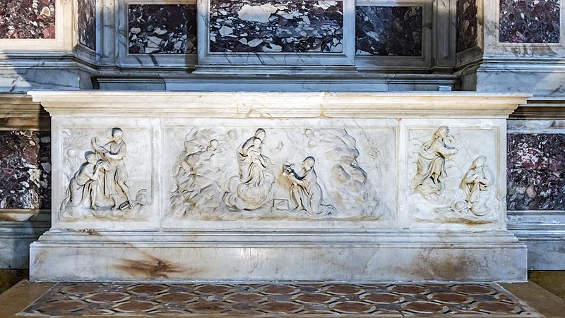 File:Interior of Chiesa dei Gesuiti (Venice) - right transept - Ignatius of Loyola's Chappel - Altar.jpg