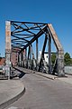 Deutsch: Blick von Süden auf die Brandenburger Brücke über den Veddelkanal in Hamburg-Kleiner Grasbrook.