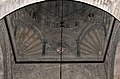 Trompes constituées par des arcs sur colonnettes, fermées par des culs-de-four ornementaux en forme de coquilles, portant la coupole devant le mihrab de la Grande Mosquée de Kairouan, IXe siècle, Tunisie.