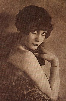 Celia Gámez en 1925.jpg