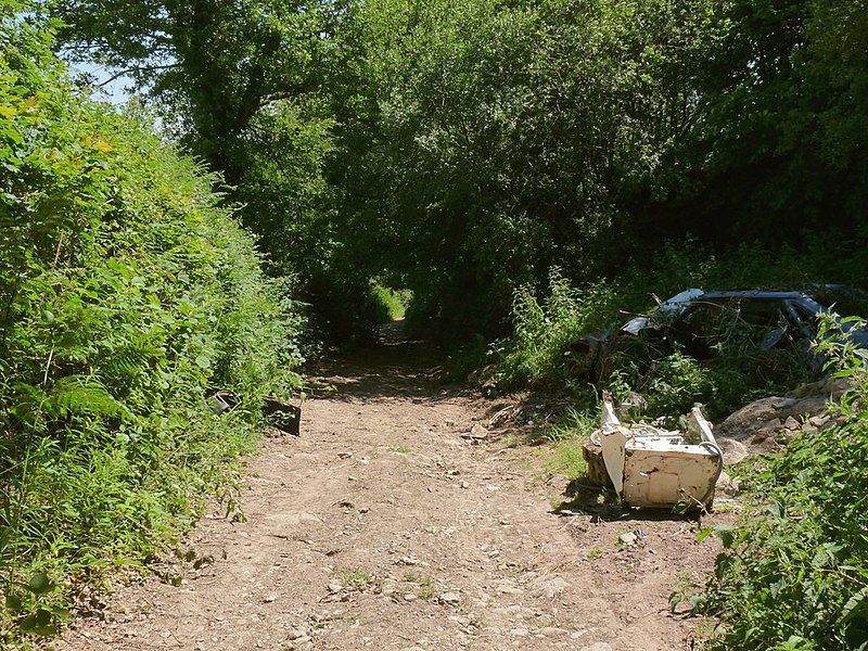 File:Abandoned Vehicle and other junk on Wood Lane - geograph.org.uk - 1916169.jpg