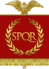 staré vexillum s orlem (aquila) a zkratkou SPQR