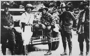 General Sandino (center) and Staff enroute to Mexico. Siglo XX., 06-1929 - NARA - 532357.tif