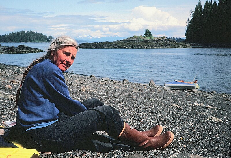 File:Celia Hunter on a kayaking trip in Southeast Alaska 1981 01.jpg