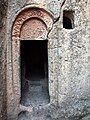 English: Chapel in the rock. Français : Chapelle rupestre.