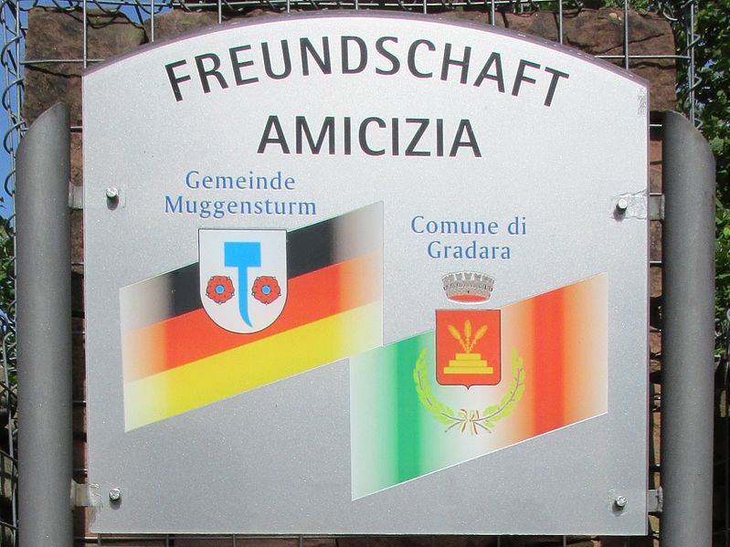 File:Gemeinde - Muggensturm - Gradara - panoramio.jpg