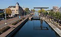 Helmond, vue sur le canal à travers Helmond