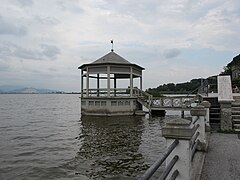 Torre del lago, lago 05.JPG