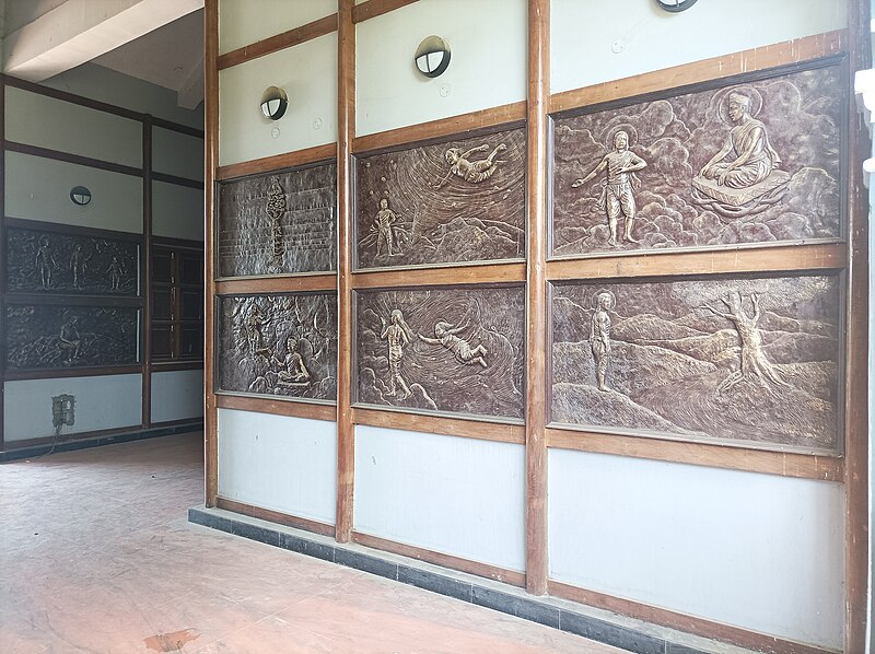 File:Classical Meitei relief arts depicting events of Meitei mythology, folklore & religion, displayed inside the inner chamber of the Kangla Uttra Shanglen in the Kangla Fort in Imphal 11.jpg