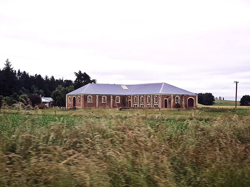 File:Homebush Station woolshed.jpg