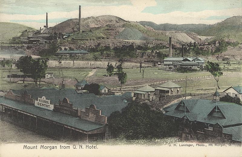 File:StateLibQld 2 237174 View of the town of Mount Morgan and the mine beyond.jpg