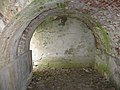 À l'intérieur des latrines des soldats à Fort Lennox.