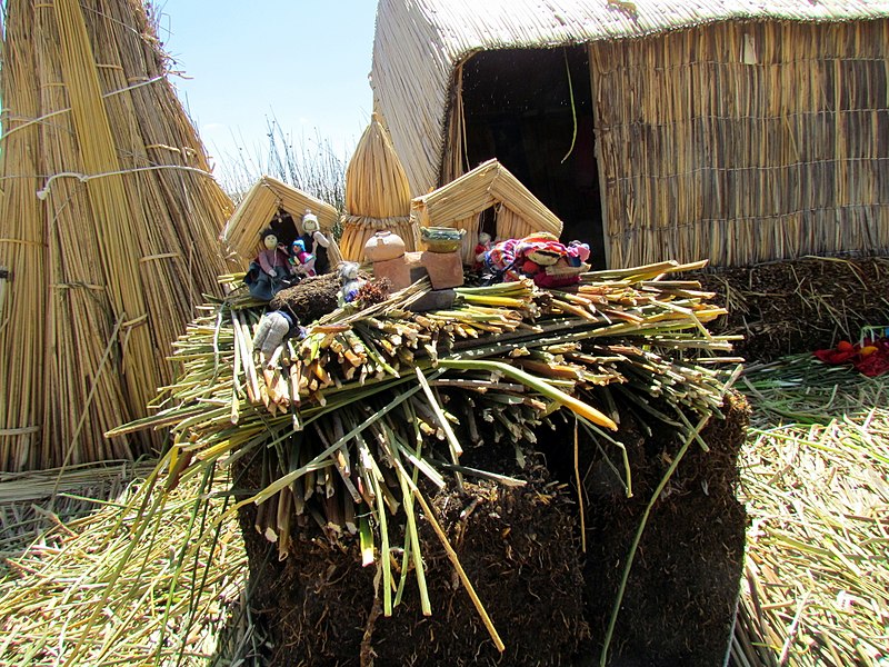 File:067 Uros Islands of Reeds Lake Titicaca Peru 3120 (15159253716).jpg