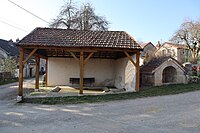 Fontaine et lavoir.