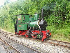 'Jenny' runs round the train at Cragside